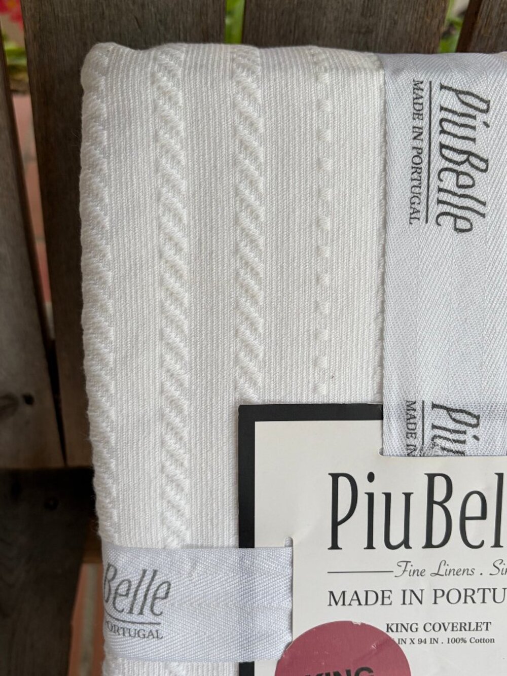 NEW PiuBelle KING SIZE Textured Chevron Stripe Quilt - 100% Cotton (chevron)